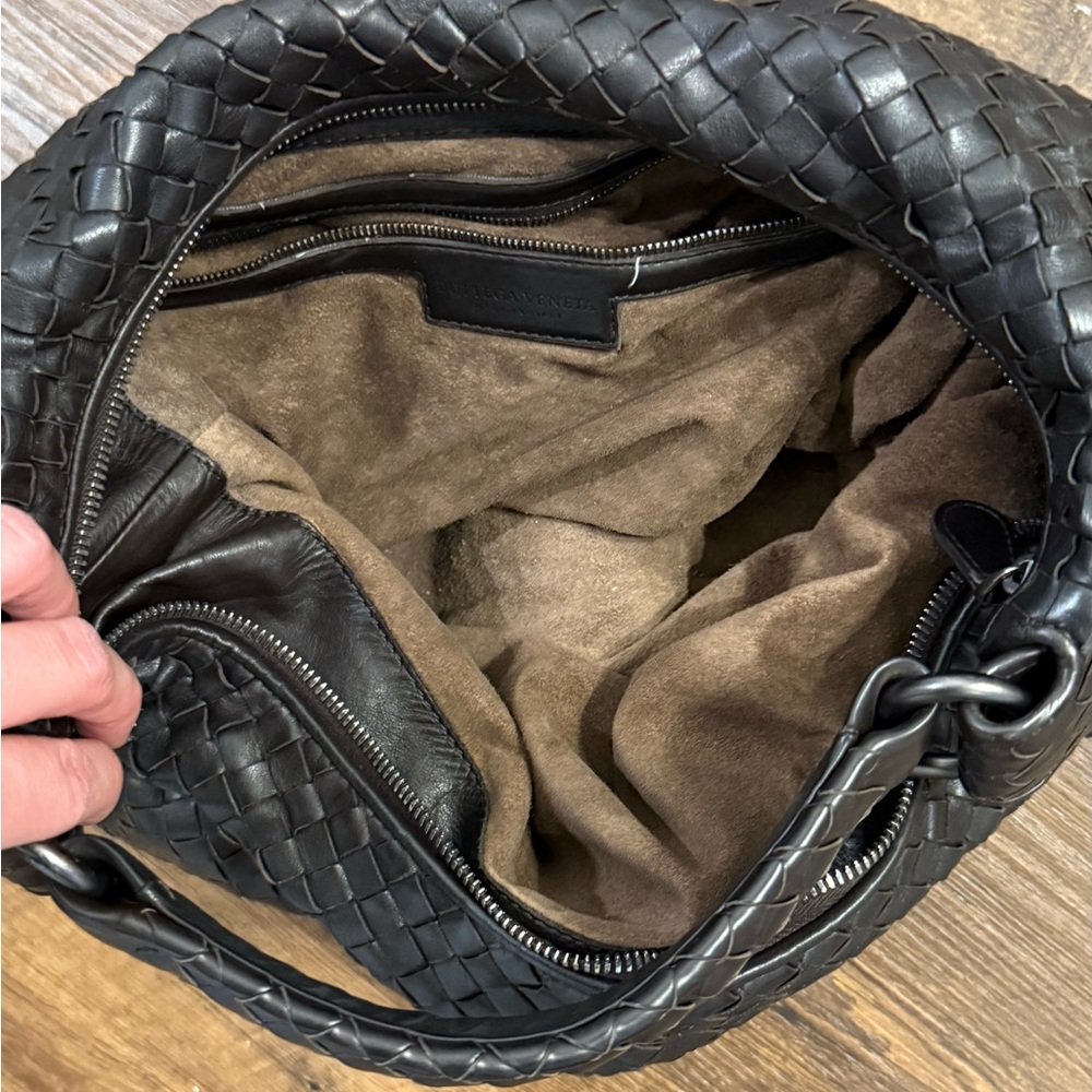EUC Bottega Veneta Intrecciato Sloane Style Hobo Bag in Brown - Picture 7 of 13